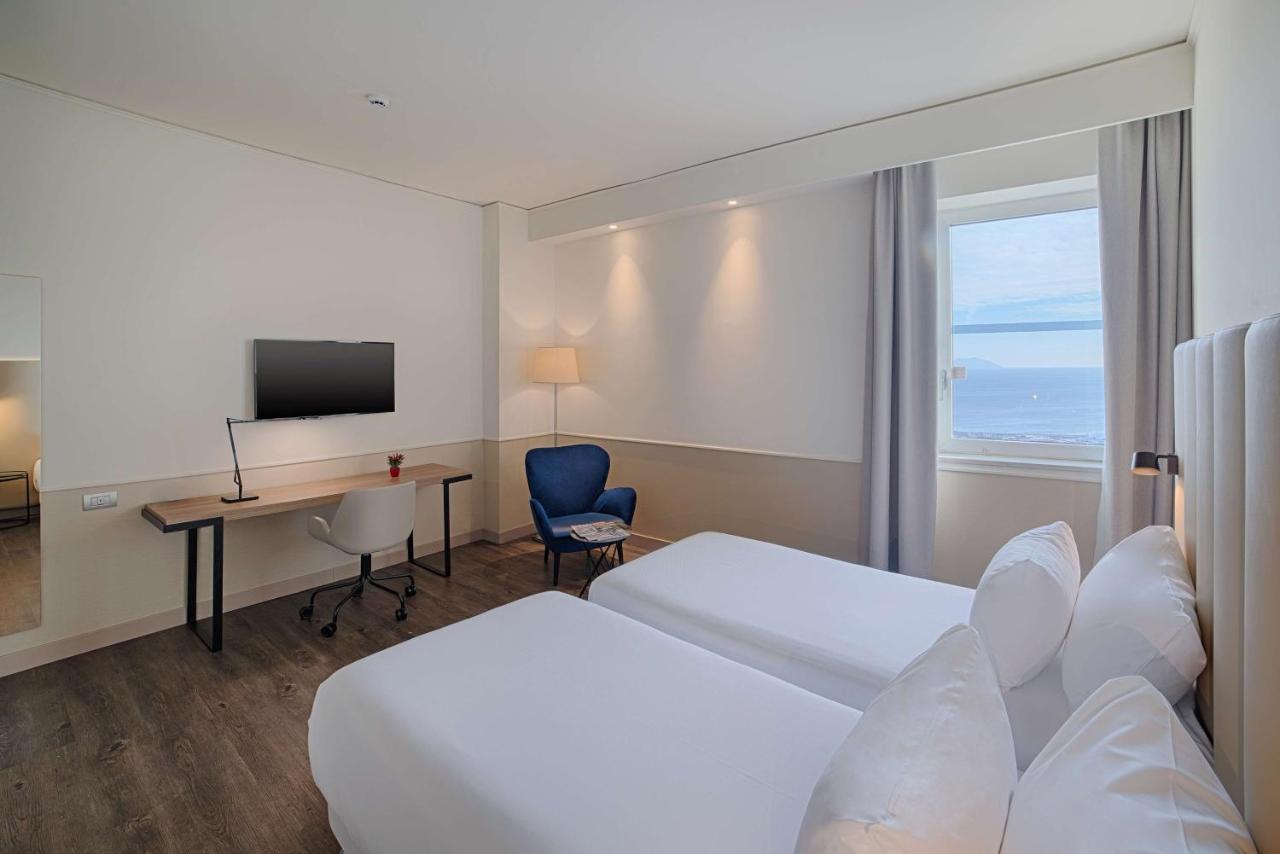 Hotel Nh Napoli Panorama Exteriér fotografie