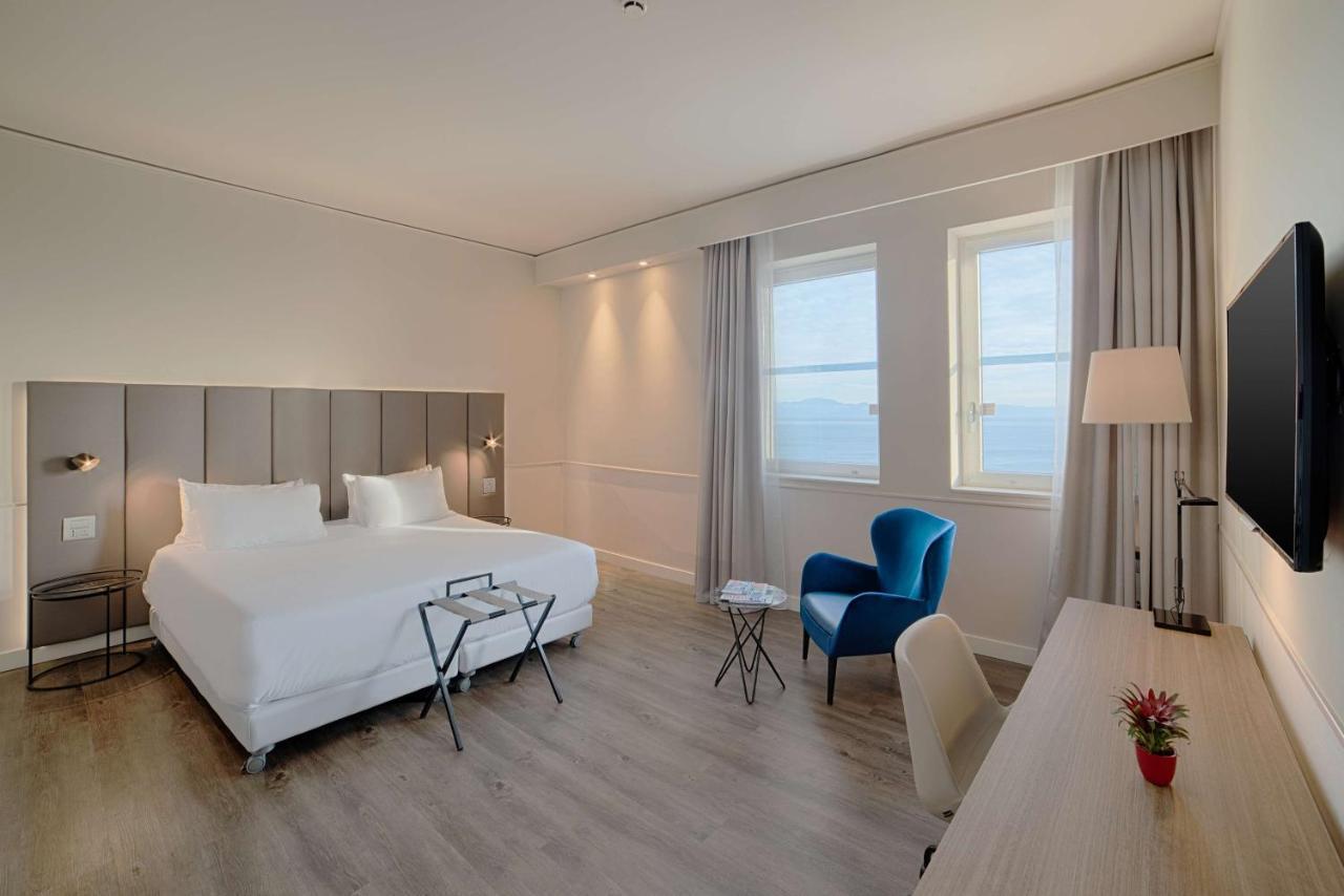 Hotel Nh Napoli Panorama Exteriér fotografie
